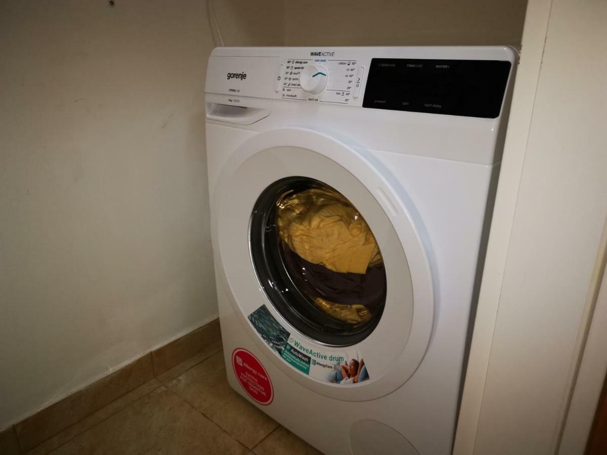 Comfortable 3* Apartment Lapad Center Дубровник Екстериор снимка